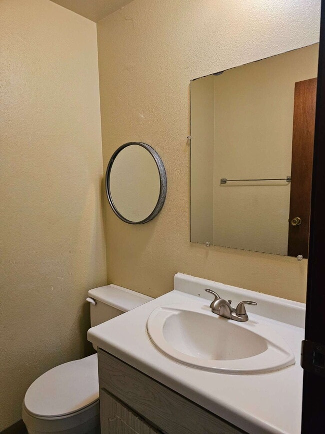 Building Photo - Spacious 3-Level Home with Garage & Off-St...