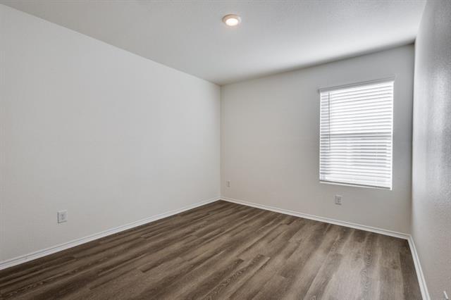 Building Photo - 3612 Kinglet Ct