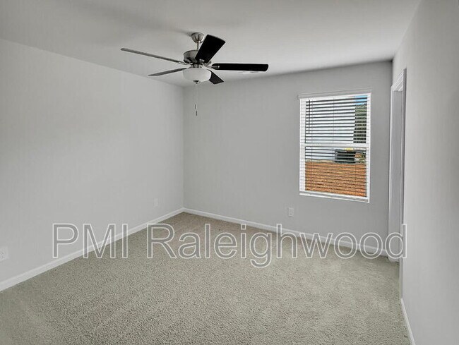 Building Photo - 289 Greenbay St