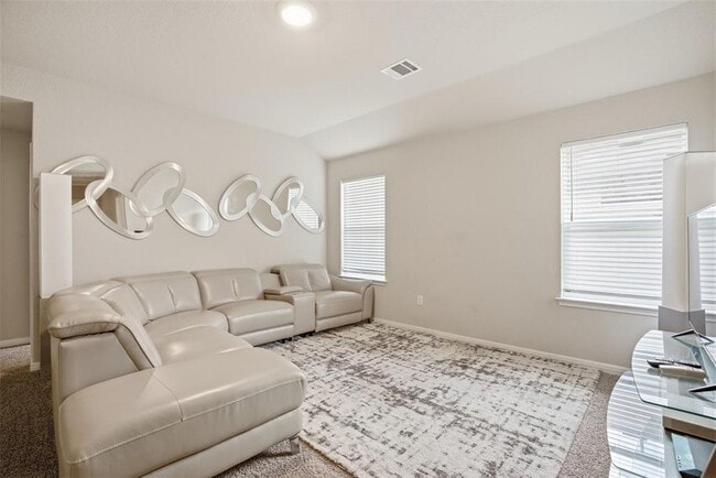 Building Photo - 1224 Vogel Dr