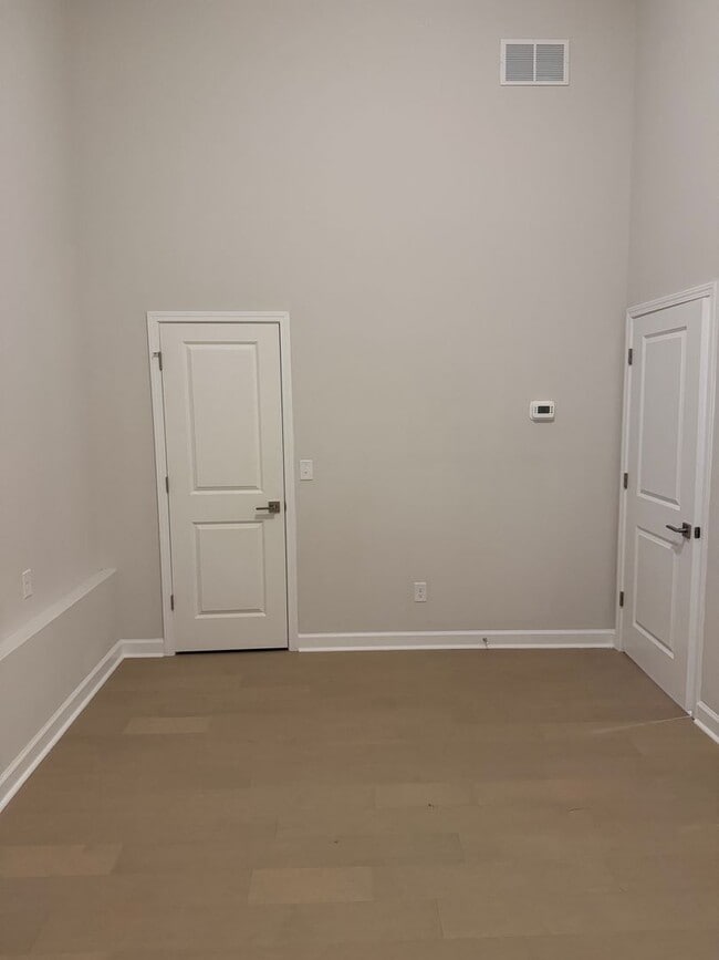 Building Photo - BRAND NEW TOWNHOMES AVALIABLE NOW