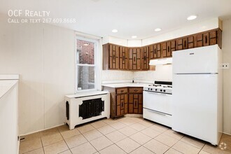Building Photo - West Passyunk Two Bedroom Apartment