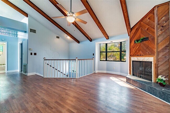 Building Photo - 532 45th St Ct W