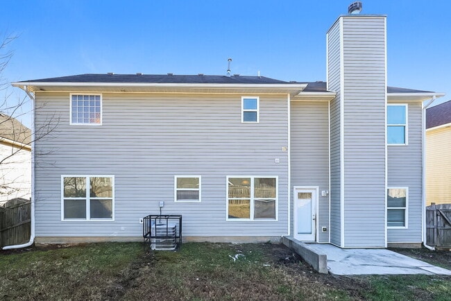 Building Photo - 6083 Trotters Cir