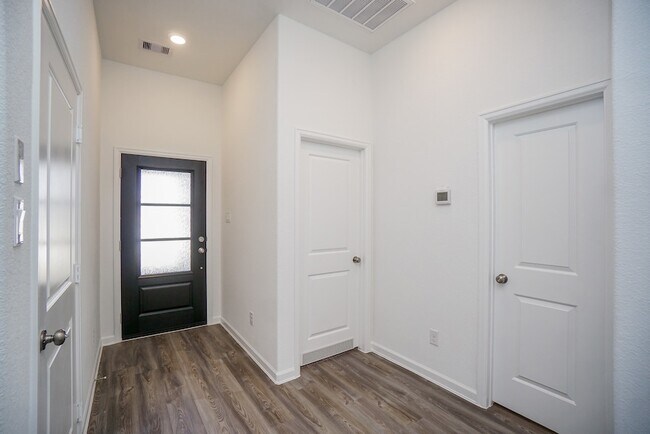 Building Photo - 24243 Palomino Sage Trl