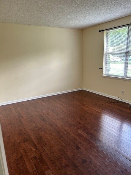 Living Room - 311 Sunny Acre Dr