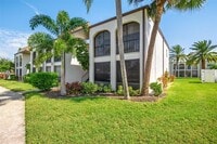 Building Photo - 7701 Starkey Rd