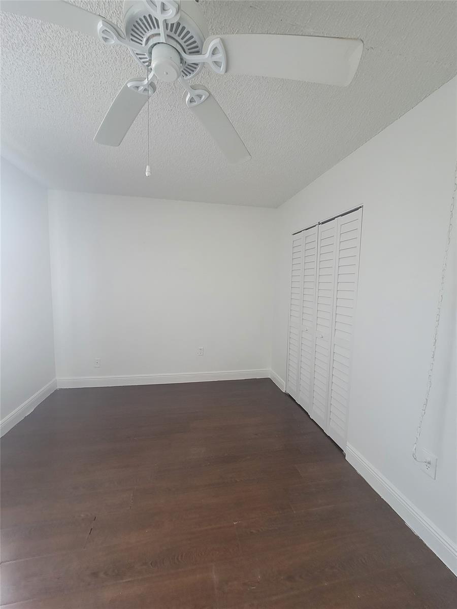 Building Photo - 4374 NW 9th Ave