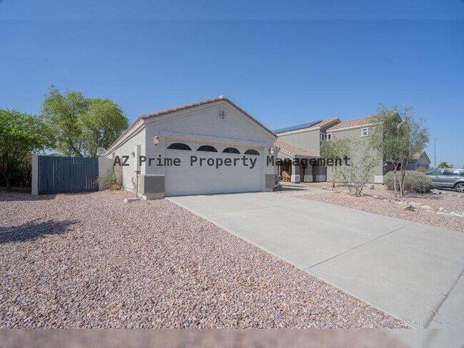 Primary Photo - 17432 W Calavar Rd