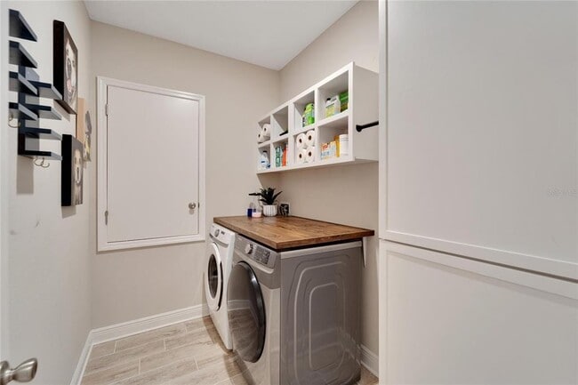 Building Photo - 3518 77 Ct E