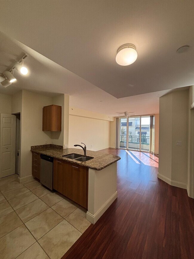 Building Photo - 510 NW 84th Ave