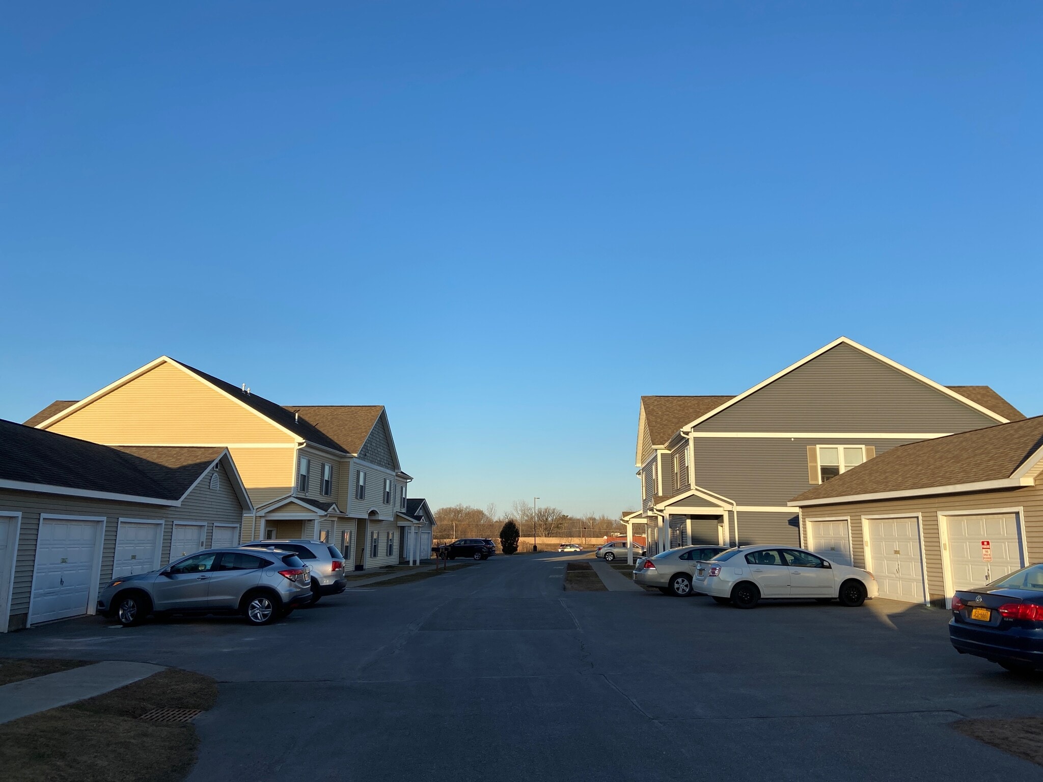 Building Photo - 204 Betsinger Rd