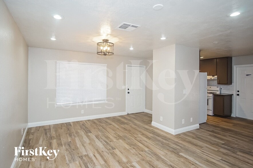 Building Photo - 227 Autumn Ct