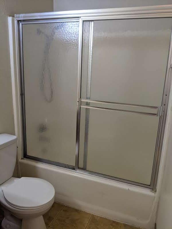 Building Photo - Competitively priced Two Bedroom Apartment Home! Do Not Miss Out On This Amazing Opportunity!