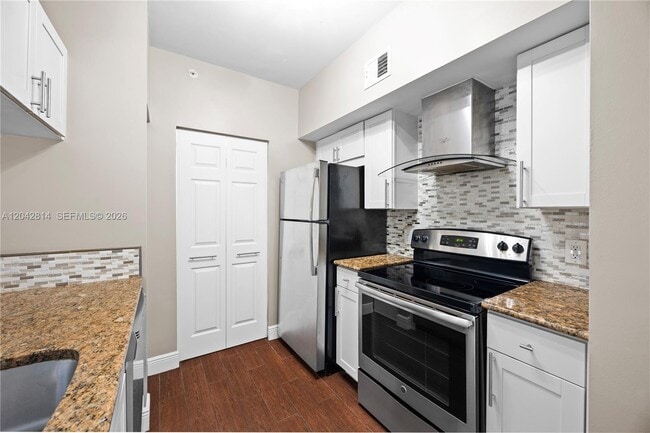 Building Photo - 3102 Tuscany Way