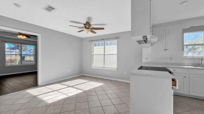 Building Photo - 3713 Mulligan Rd