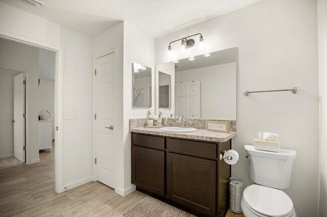 Building Photo - 4981 Ellie Ln