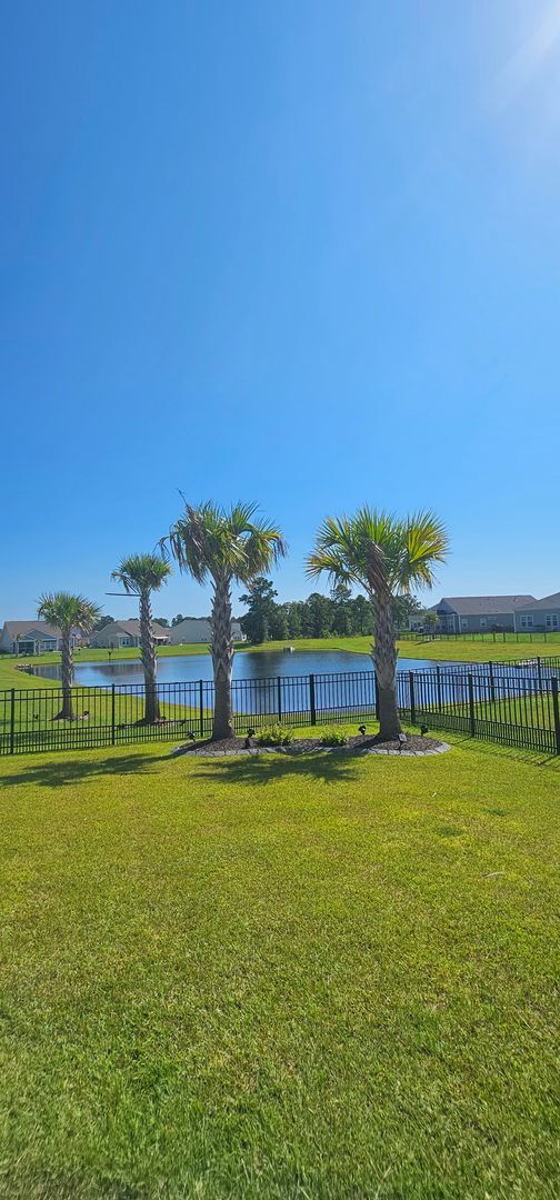 Building Photo - Glenmoor 3BR/2BA – Minutes from Downtown C...