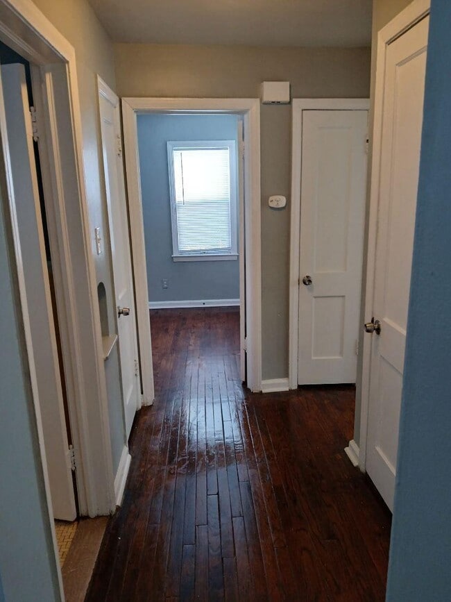 Building Photo - 12648 Mettetal St