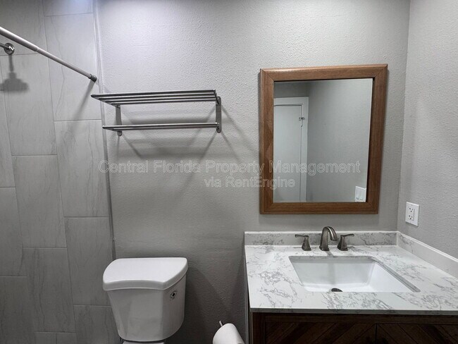 Building Photo - 13903 Timberland Dr