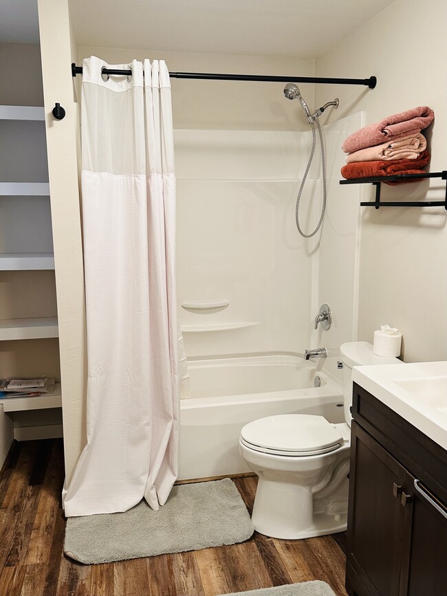 Newly Renovated Bathroom - 5129 137th St SE