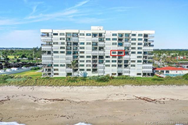 Building Photo - 9490 S Ocean Dr