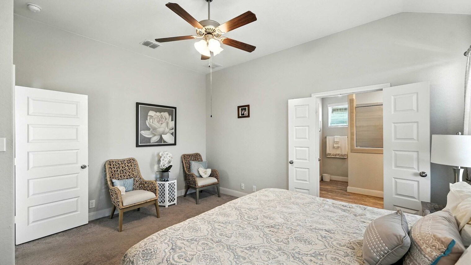 Building Photo - 1917 Shepherd Path