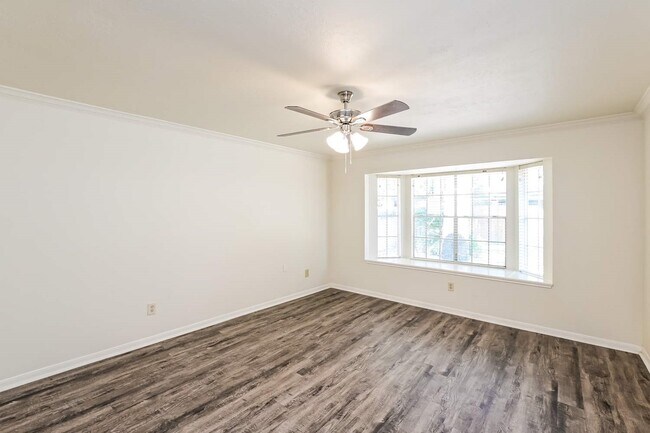 Building Photo - 4223 Mountain Peak Way