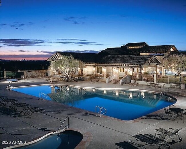 Building Photo - 3821 N Red Sky Cir