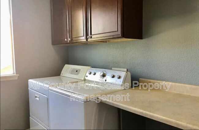 Building Photo - 7362 New Raymer Ct