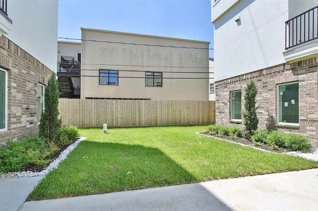 Building Photo - 5903 Val Verde St