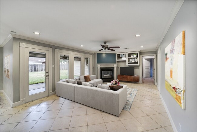 Building Photo - 5322 Rutherglenn Dr