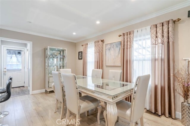 Building Photo - 3302 Paraiso Way