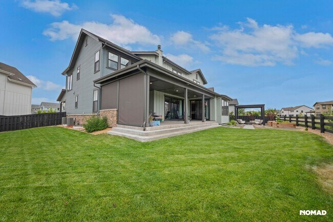 Building Photo - Spacious 5BR House in Littleton