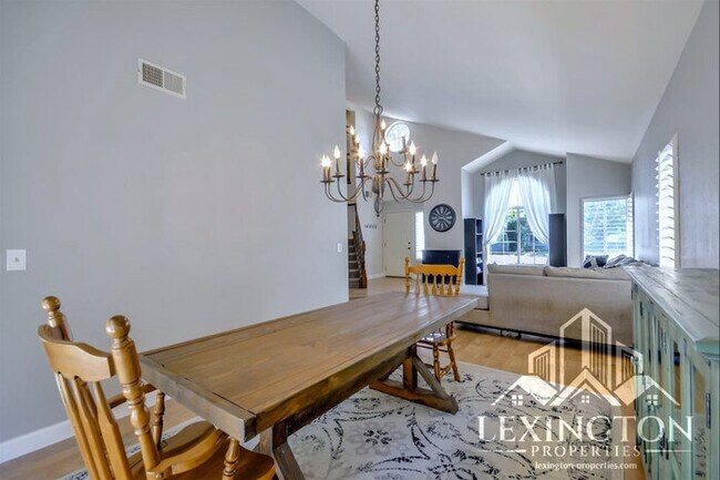 Building Photo - Gorgeous, 4BD/3BA, Home in Esteemed Laguna Neighborhood, Elk Grove, near Kloss Park!