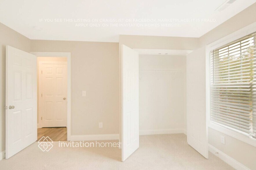 Building Photo - 460 Texanna Way