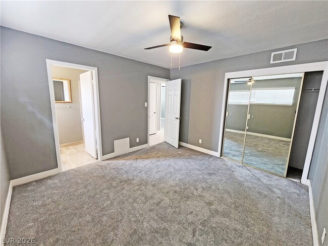 Building Photo - 5409 Mountain View Dr