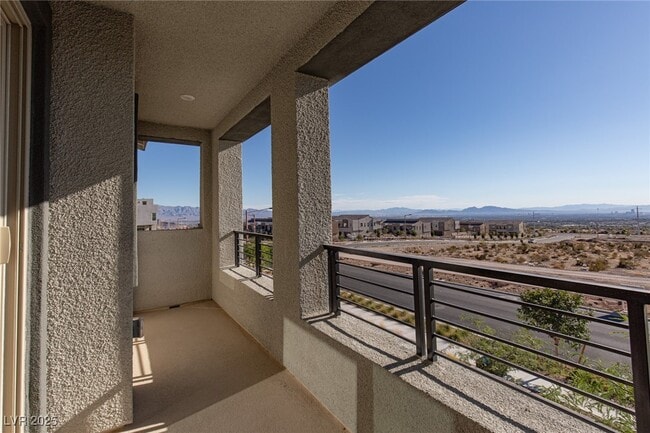 Building Photo - 1474 Whistling Kite St