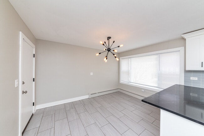 Building Photo - 3058 N Kostner Ave