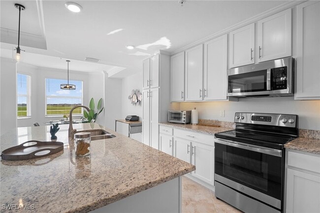 Building Photo - 43030 Greenway Blvd