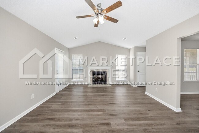 Building Photo - 111 Fox Chase Trail