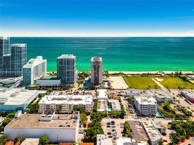 Building Photo - 6767 Collins Ave