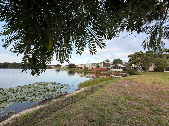Building Photo - 2245 Springrain Dr
