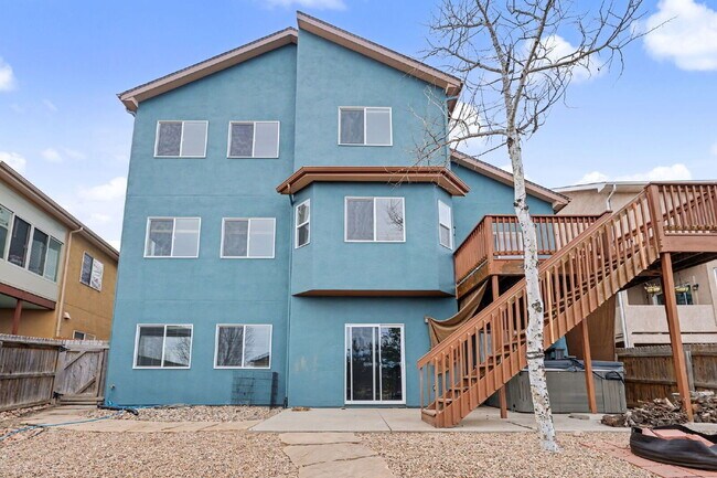 Building Photo - 5322 Balsam St