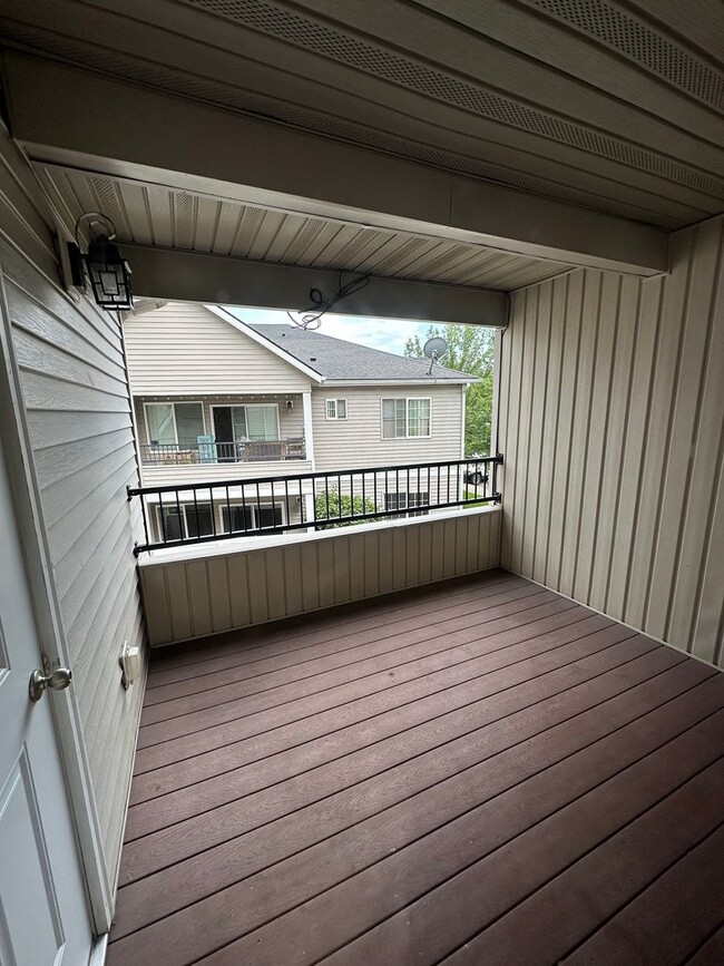 Building Photo - PROMENADE LOOP CONDO (RPM#154)