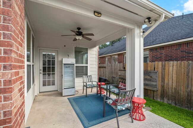 Building Photo - 9431 Thurber Ridge Dr