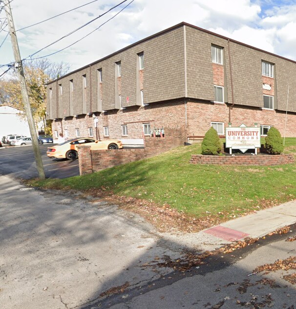 Building Photo - 350 E 12th Ave