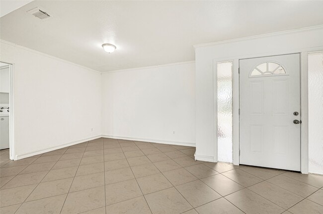 Building Photo - 7302 Redding Rd