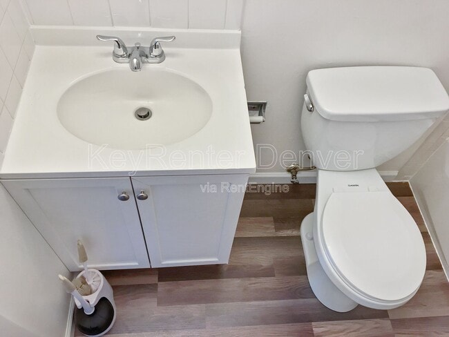 Building Photo - 9165 Perry St