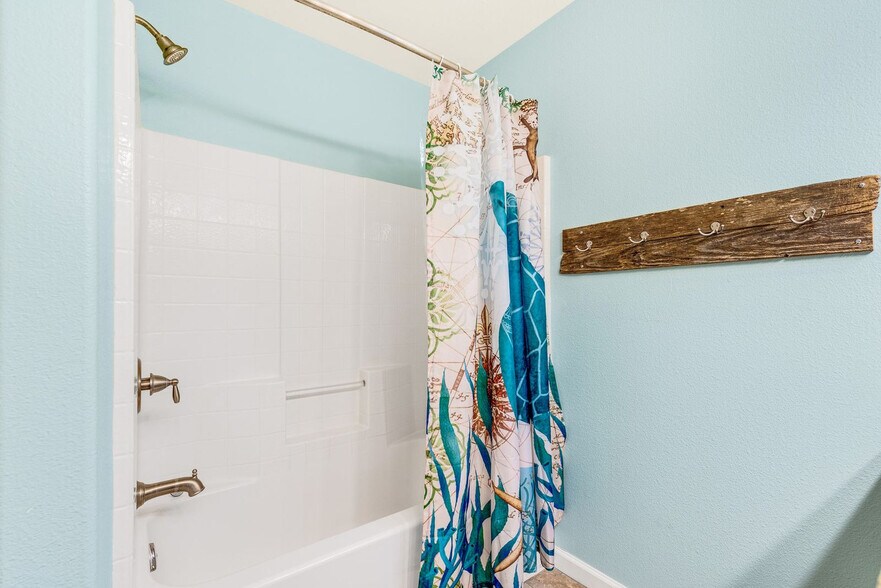 Building Photo - 618 Island Retreat Ct
